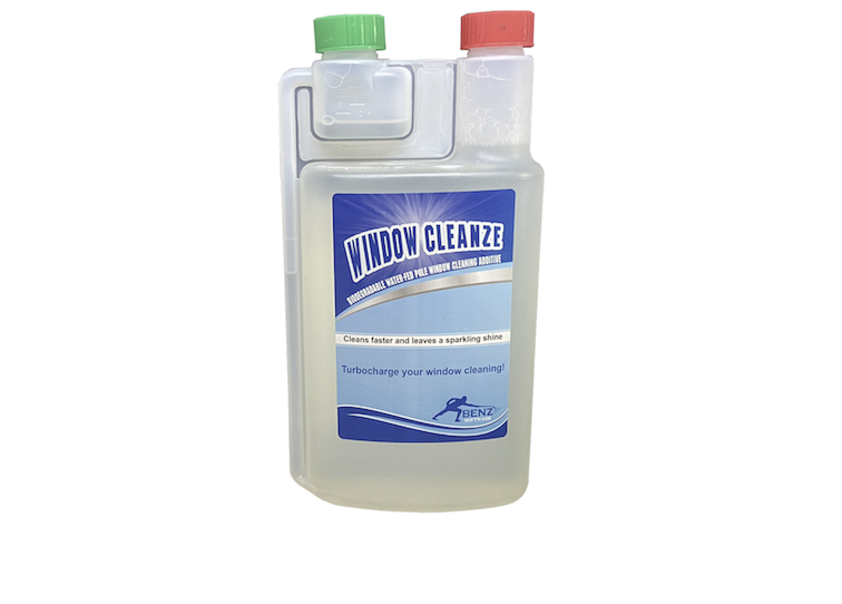 WINDOW CLEANZE Turbo charges the power of de ionised purified